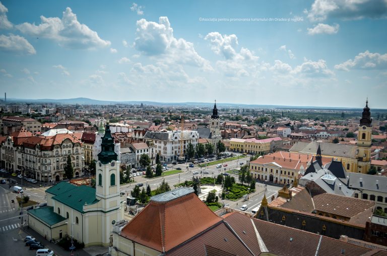 Oradea - Piata Uniri